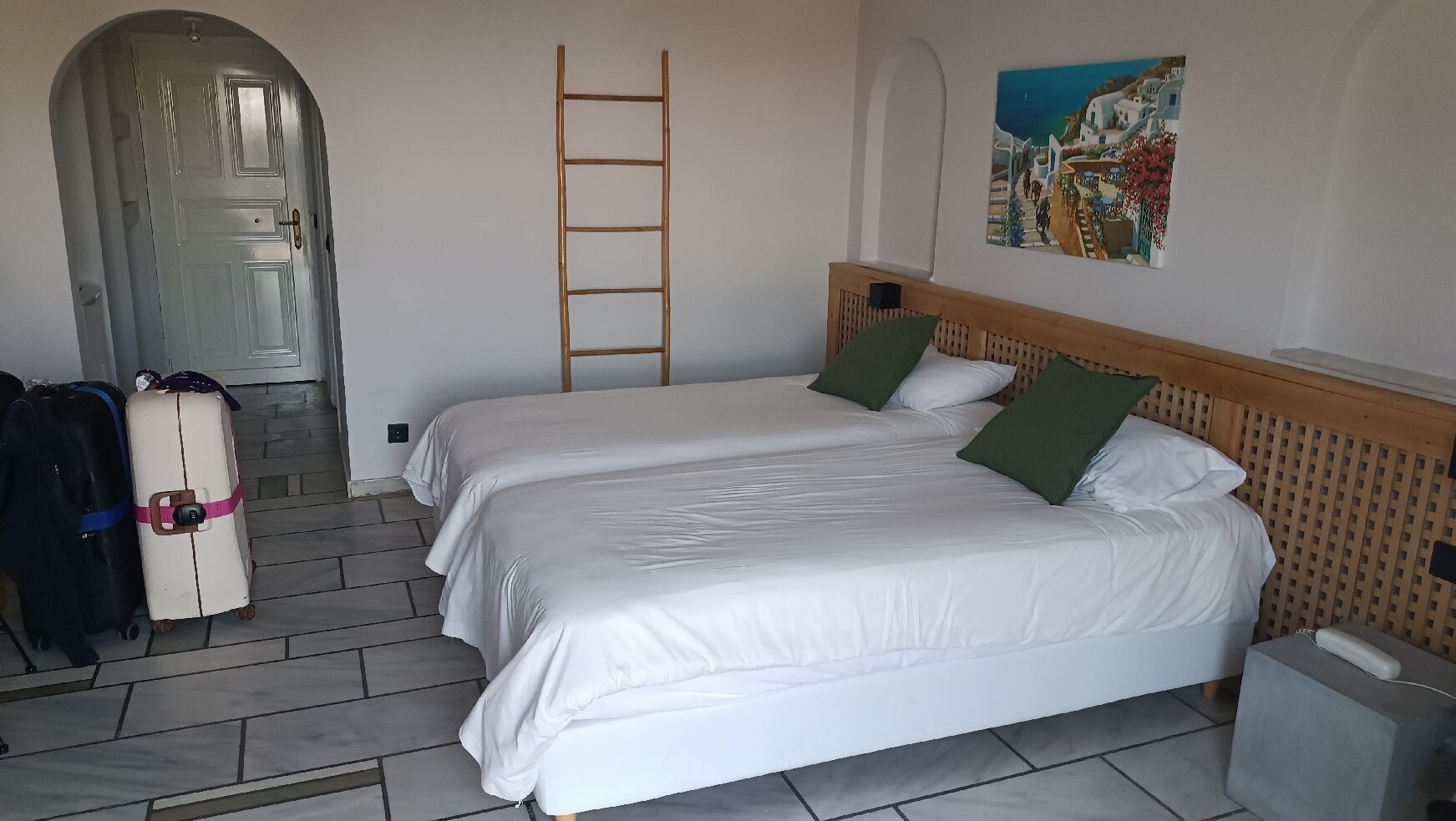 Sunrise Village Beach Hotel-官方