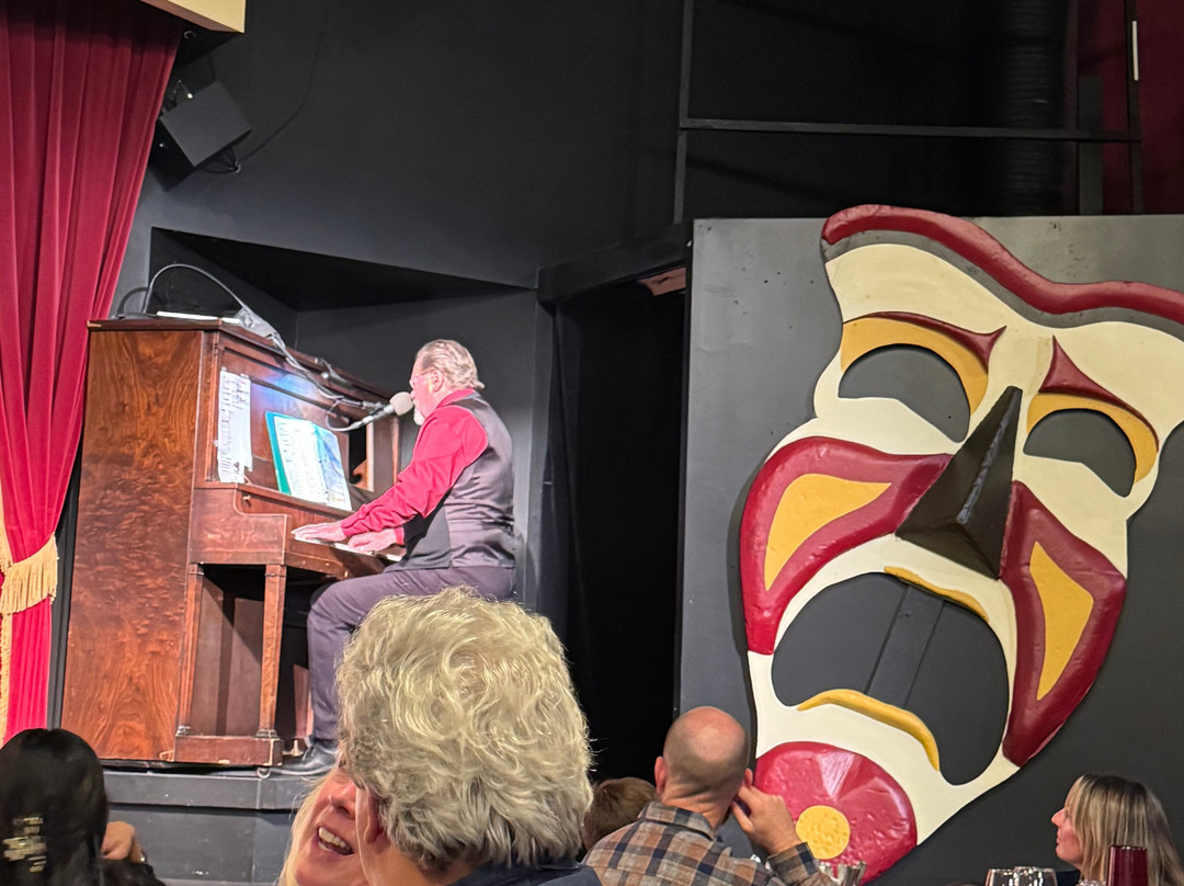 Glenwood Vaudeville Revue-格伦伍德温泉必去景点