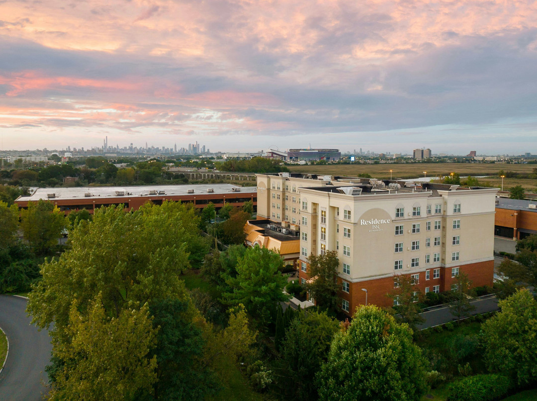 Moonachie酒店住宿-东卢瑟福梅多兰兹原住客栈