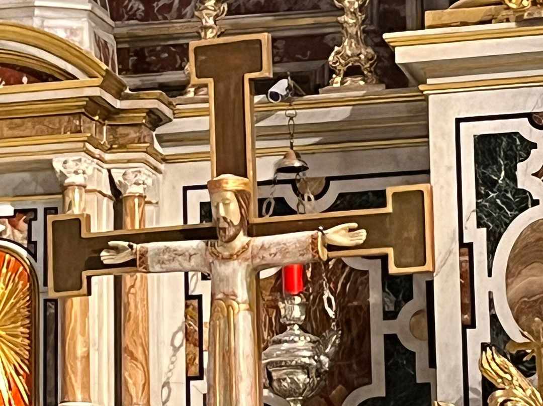 Cattedrale di N. S. dell'Orto-基亚瓦里必去景点