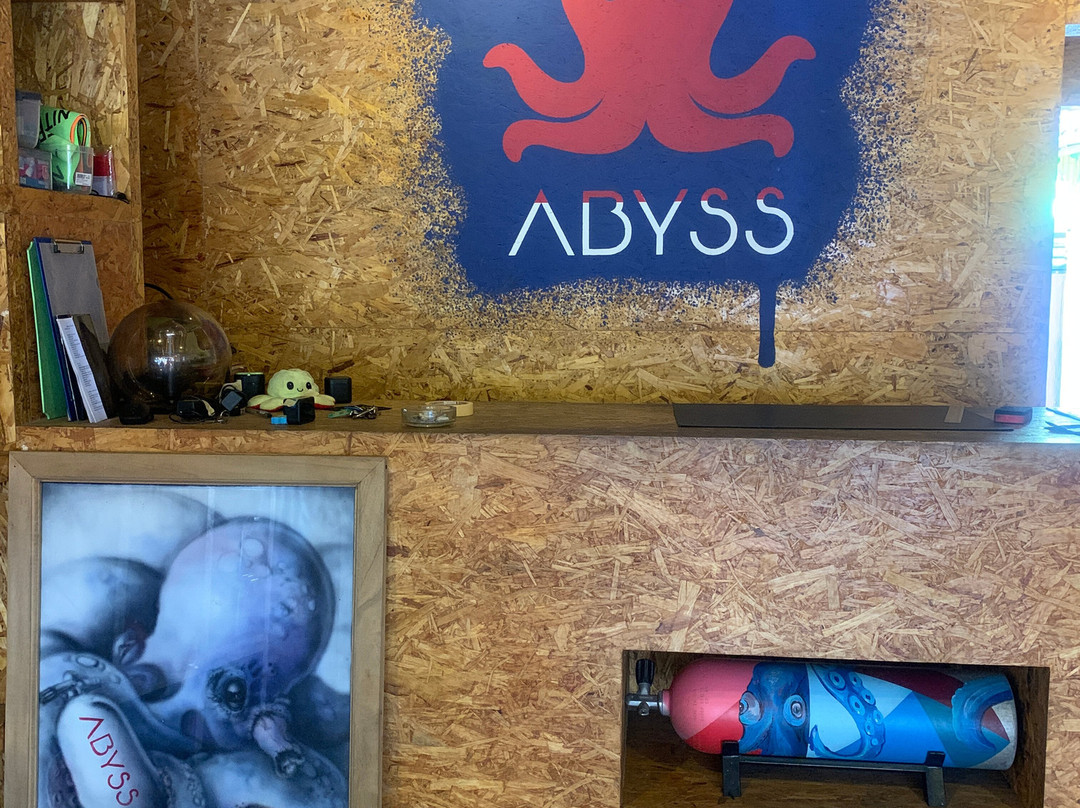 Abyss Dive Center Bali-艾湄湾必去景点