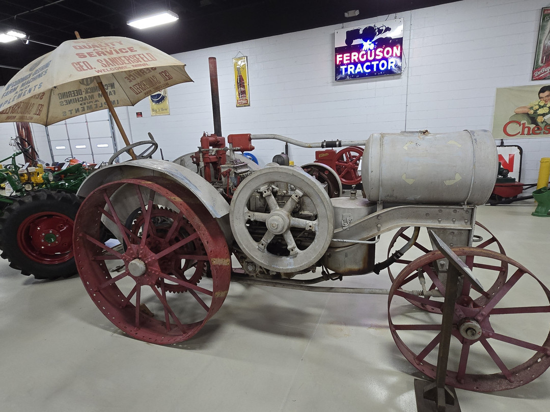 Keystone Tractor Works-Colonial Heights必去景点