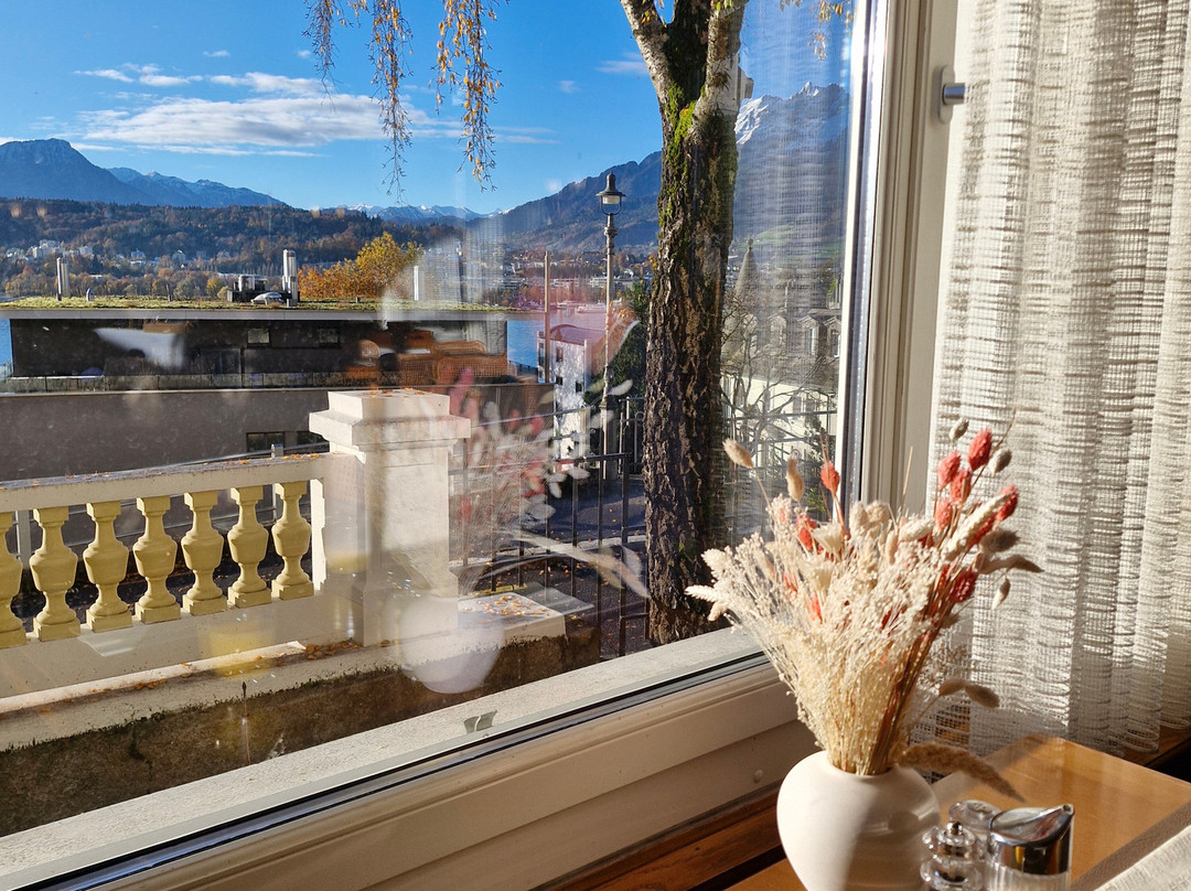 Hotel Royal Lucerne主图