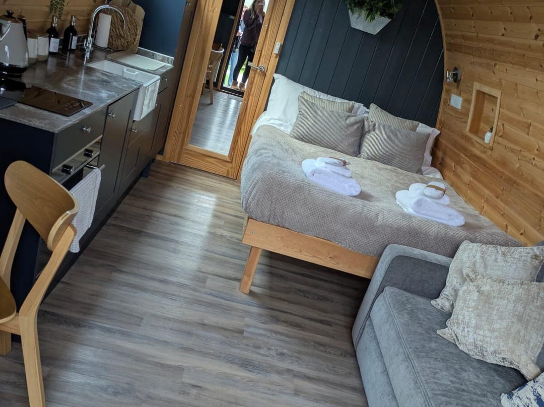 Eden Heights Glamping主图