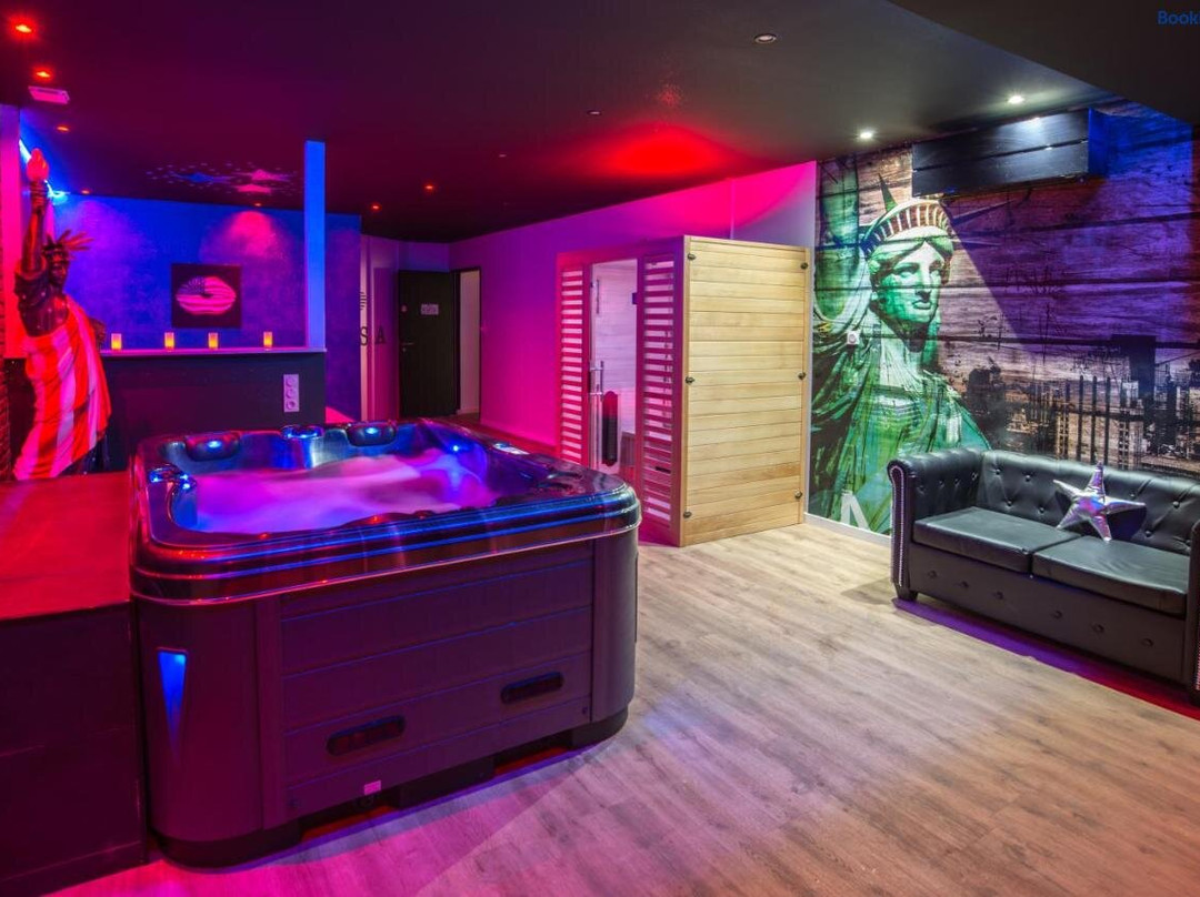 American Spa Motel