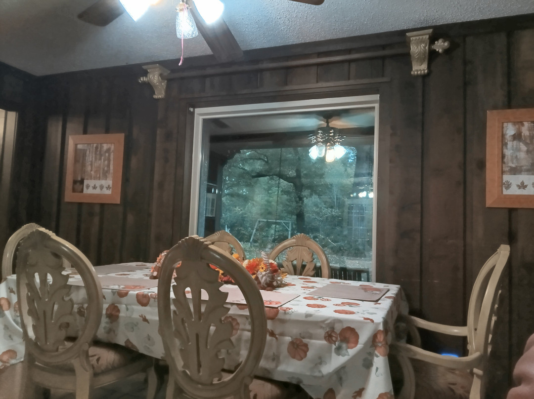 Diamond Oaks Inn Bed and Breakfast主图