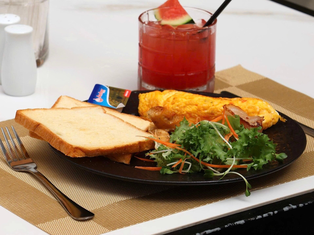 Laisla Kitchen & Bar