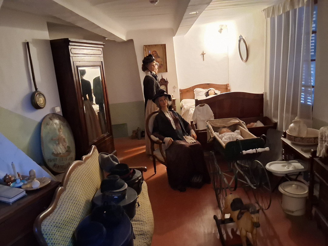 Musee Albert Reynaud Traditions Provencale