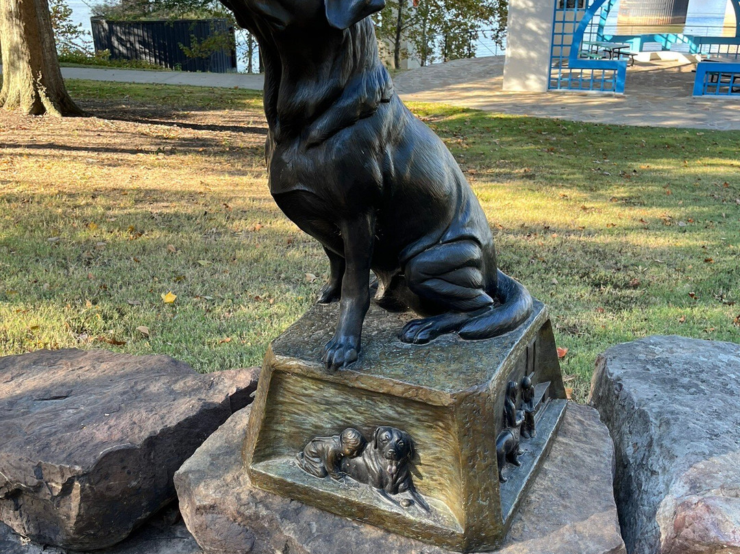 Vogel Schwartz Sculpture Garden-小石城必去景点