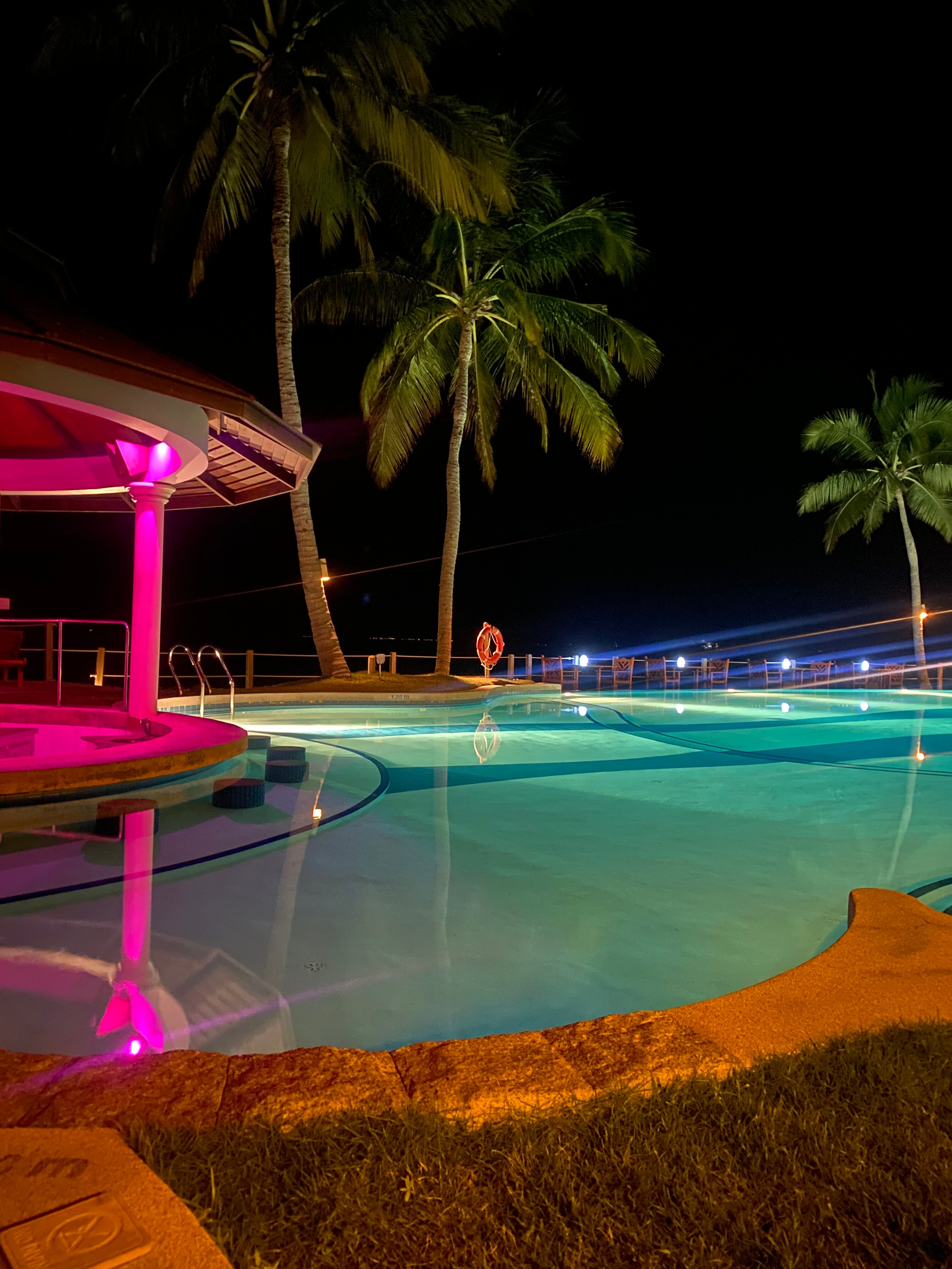 皇家岛度假村-官方