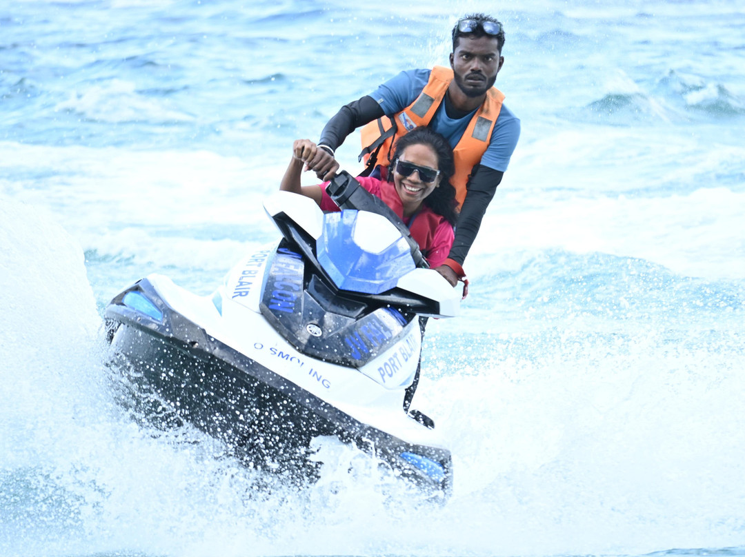 Ross Tours & Travels-布莱尔港必去景点