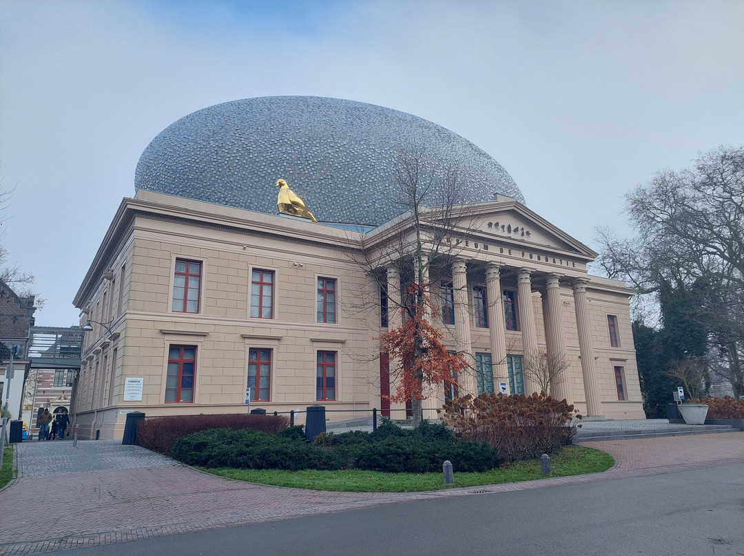 Museum de Fundatie-兹沃勒必去景点