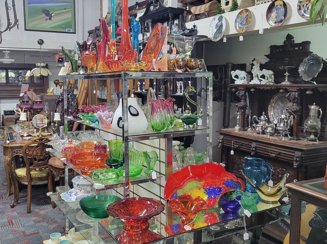 Goldfinger Antiques-Hillsboro必去景点