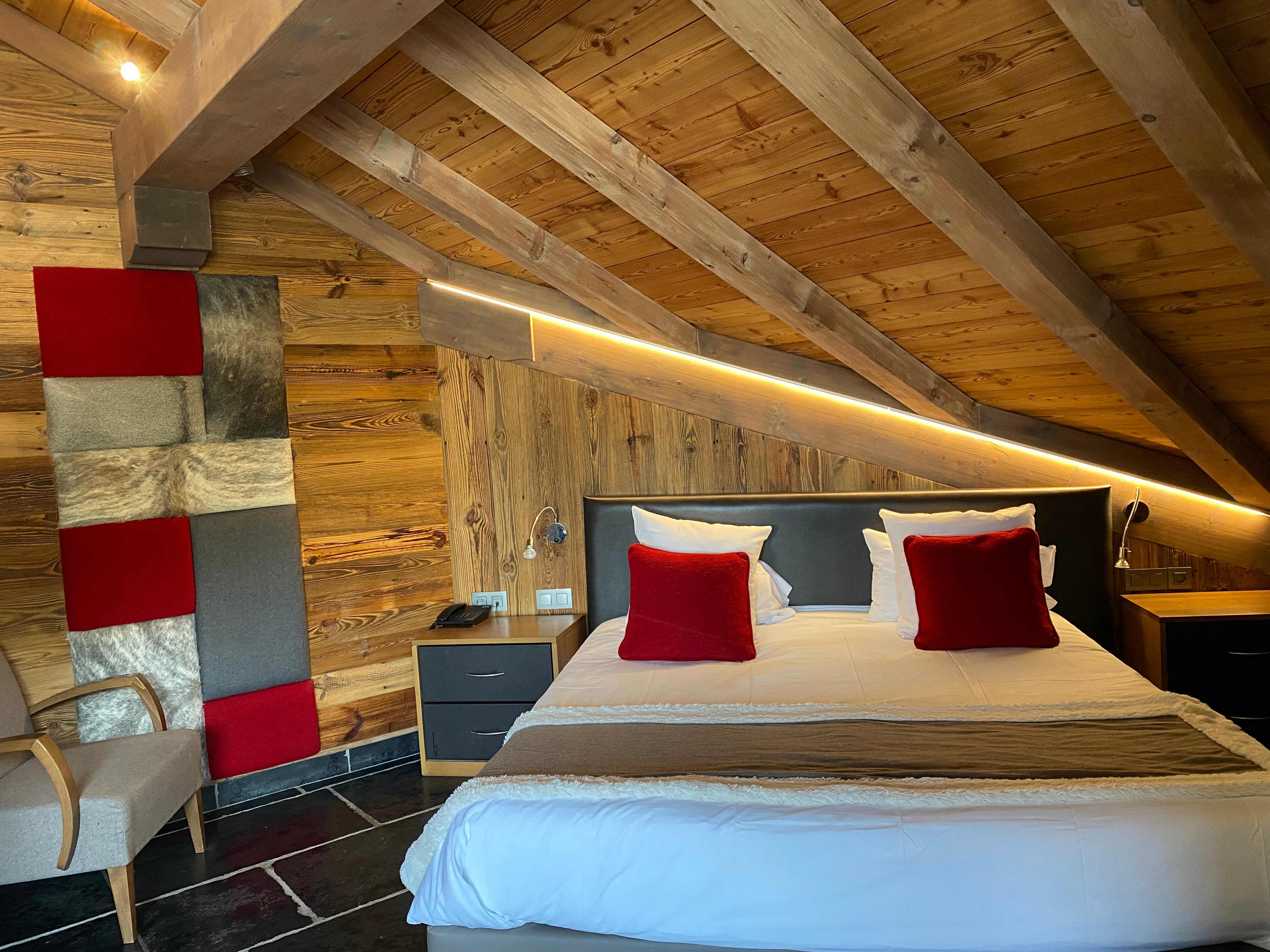 Chalet-Hotel Alpina-客卧