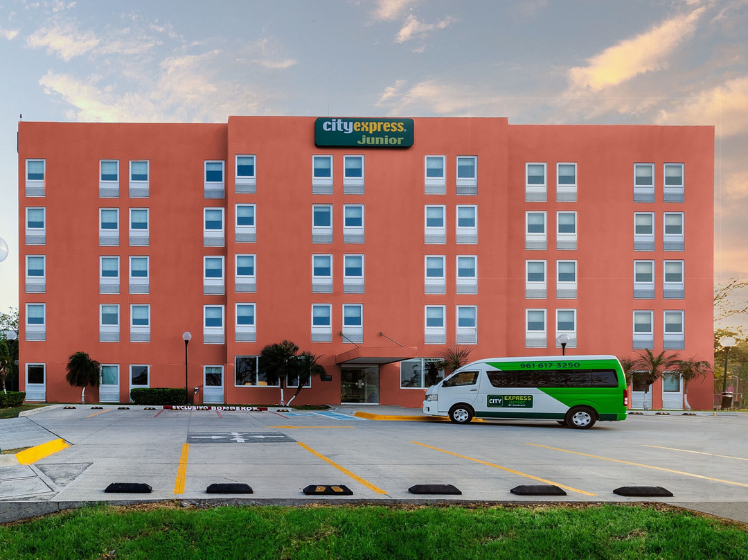 City Express Junior Tuxtla Gutierrez Poliforum