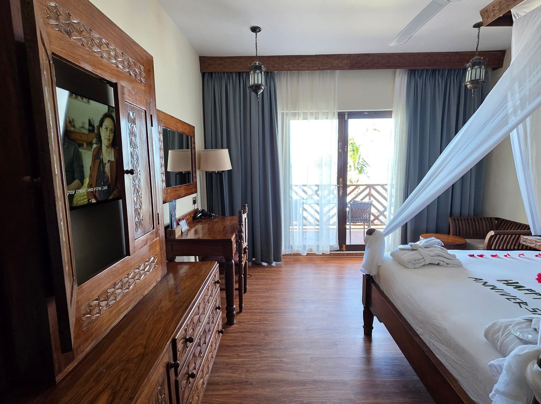 桑给巴尔南威希尔顿逸林酒店主图