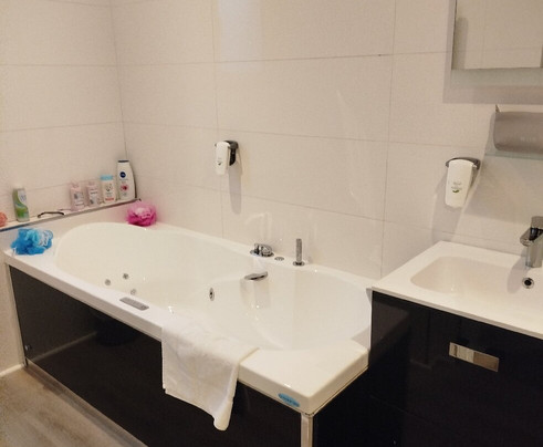 拉泰拉斯城堡连锁酒店主图