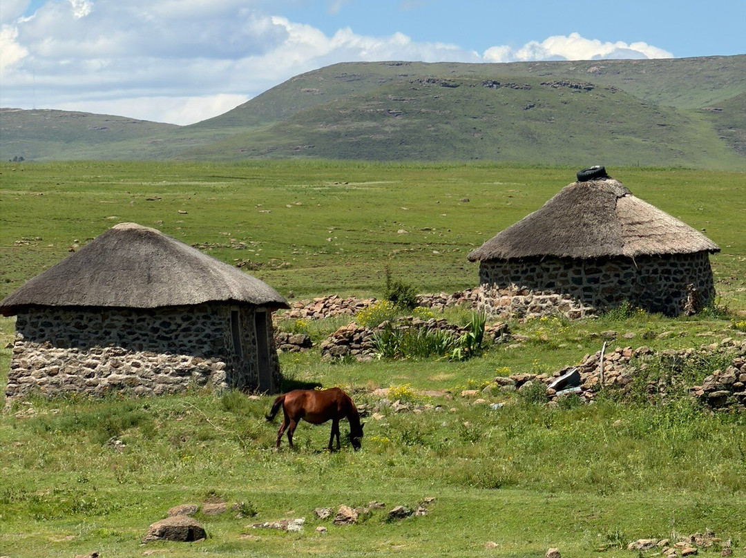 Roof of Africa Tours-Himeville必去景点