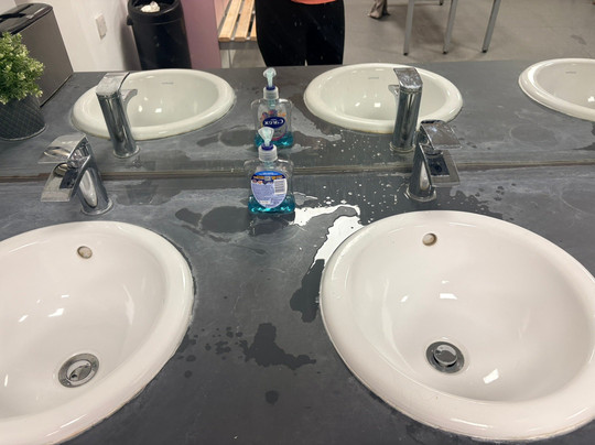 牛津郡酒店&Spa主图