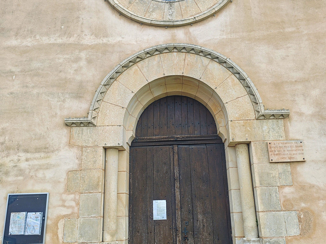 Église Saint-Crespin et Saint-Crespinien-Terce必去景点