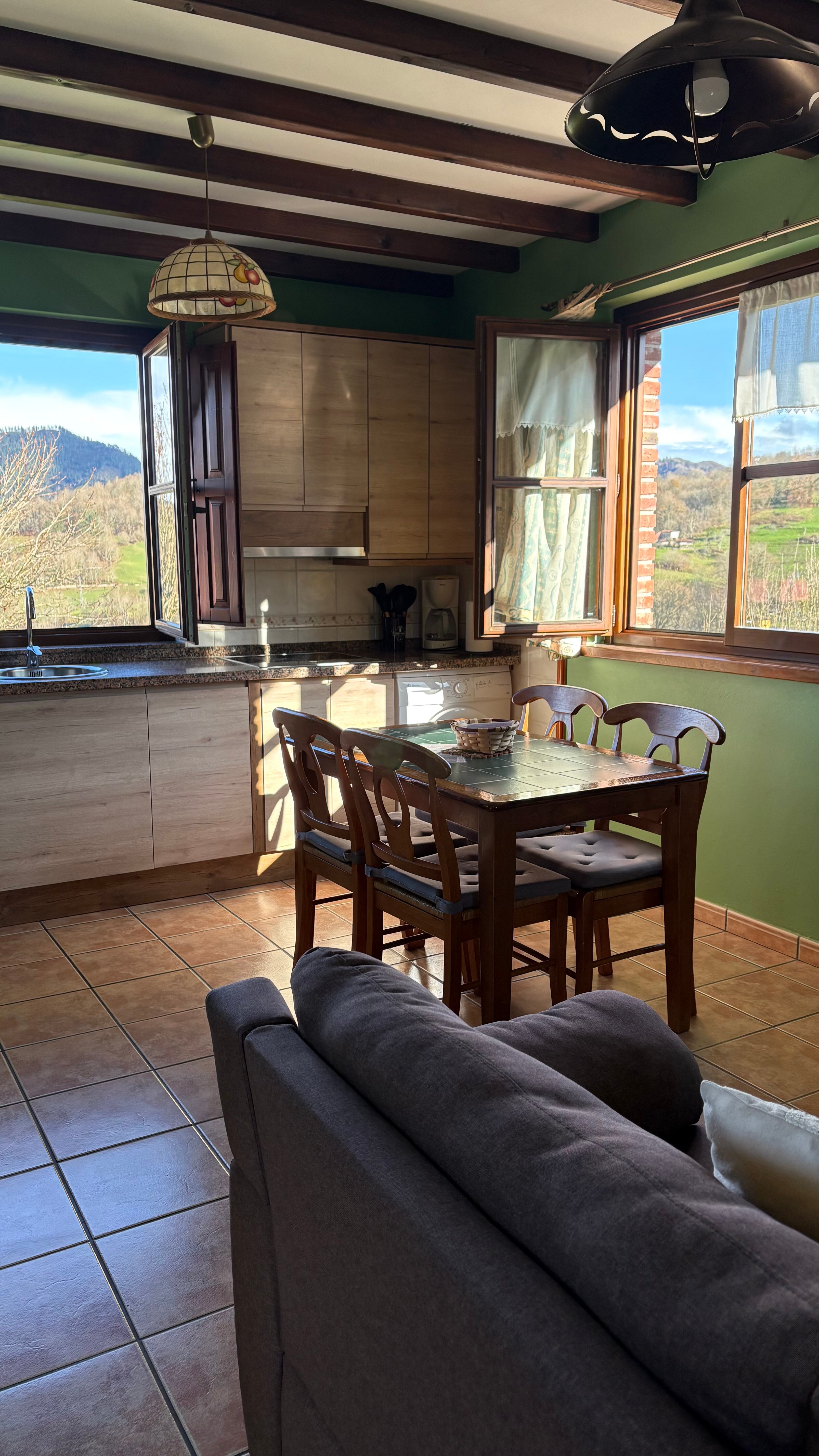 Apartamentos la Quintana de Romillo-餐饮