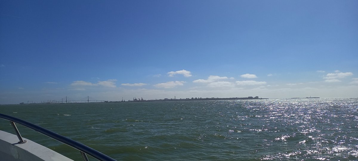 纳赫拉杜克酒店-官方