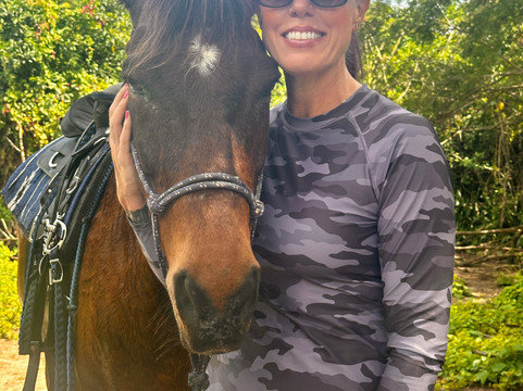 Cruzan Cowgirls-Frederiksted必去景点