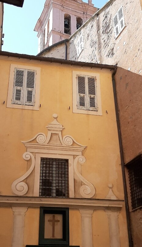 Rue Napoléon-Bastia必去景点