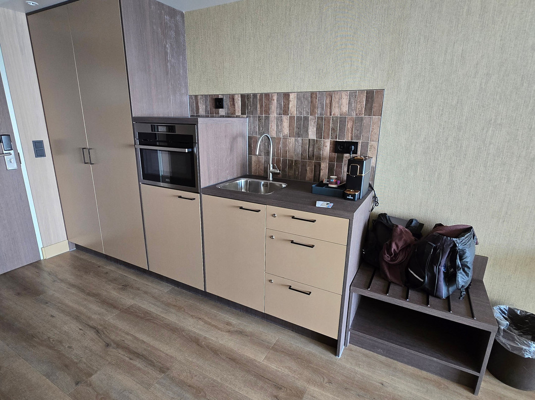 霍格杜茵酒店主图