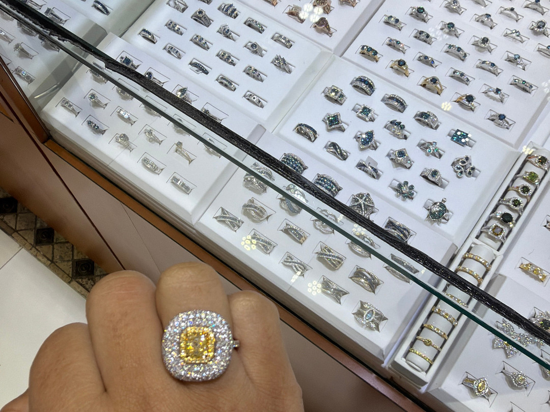 GH Jewelry Center-圣 托马斯必去景点
