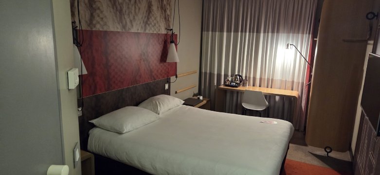 宜必思雷丁中心酒店-官方