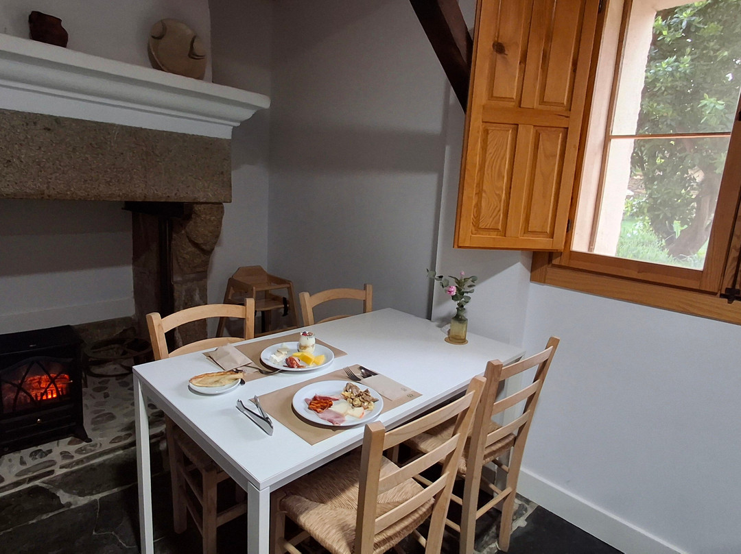 蒙弗拉圭林孔乡村民宿主图