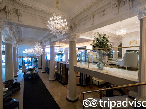 蒙特利尔伯克斯酒店