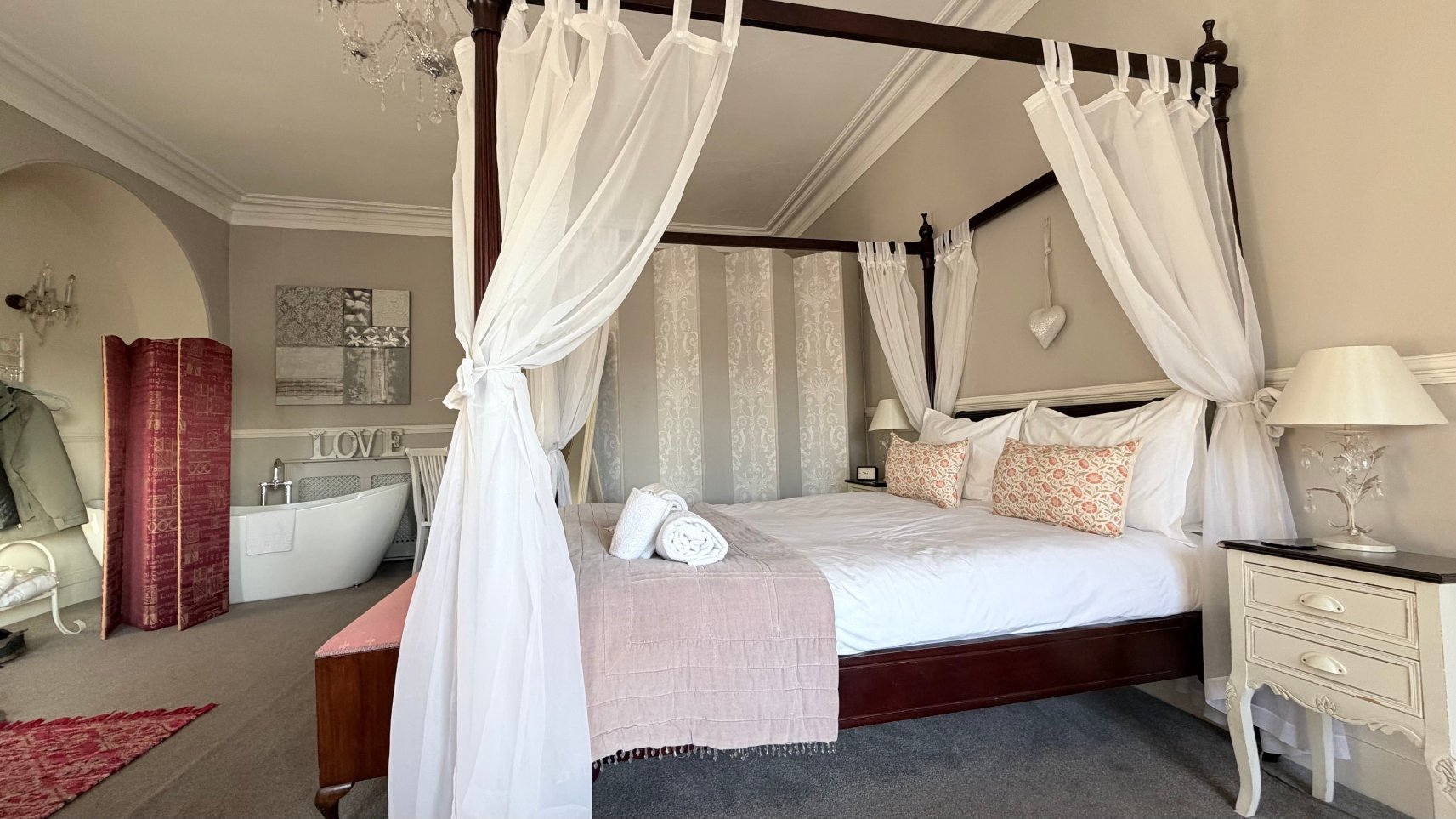 城堡之家华丽民宿-旅行者