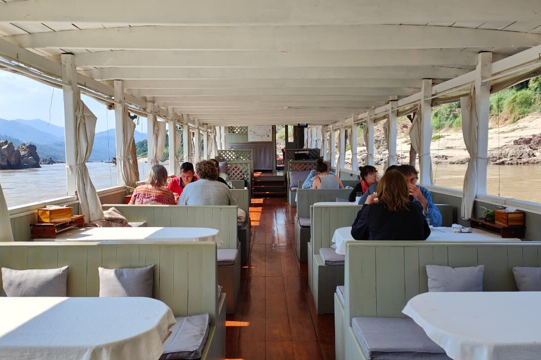Mekong Lover Cruise-琅勃拉邦必去景点