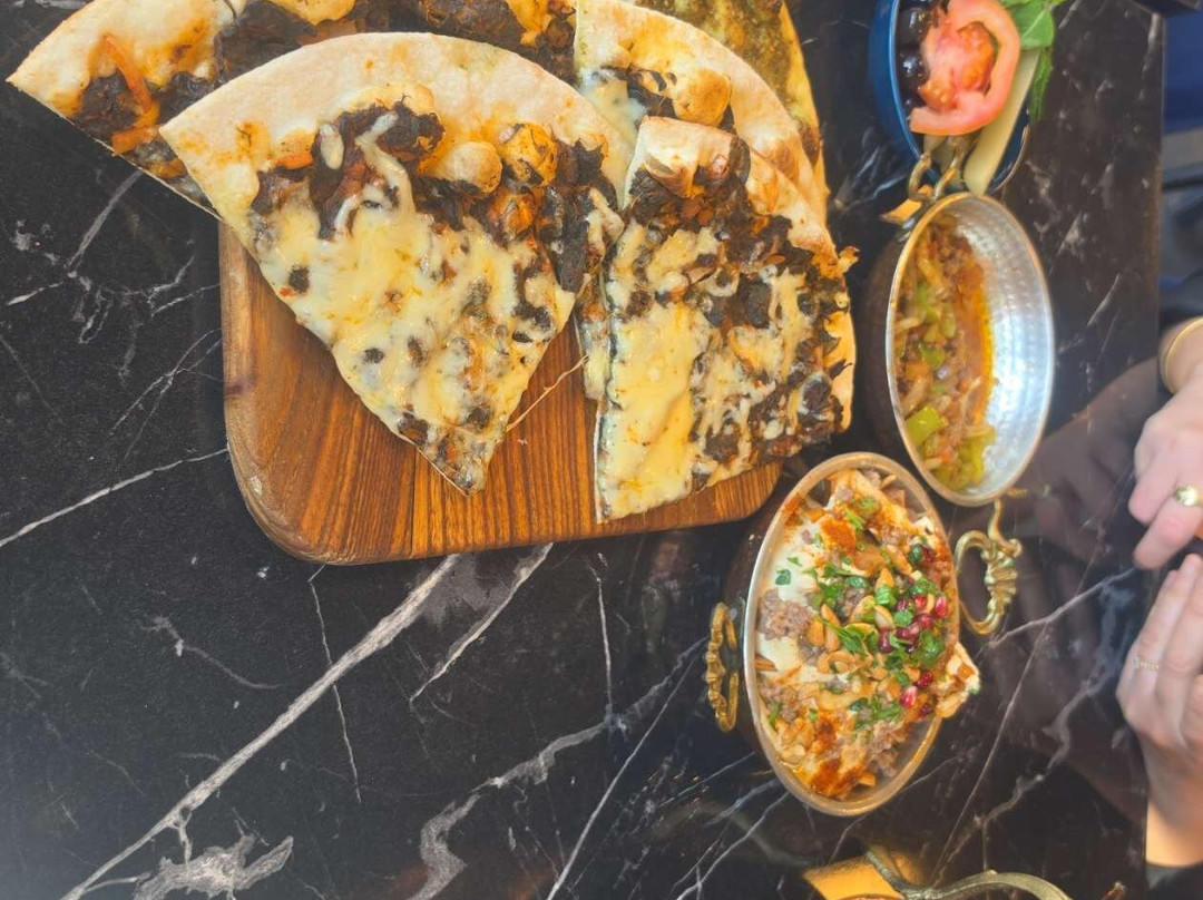 Zyara Restaurant