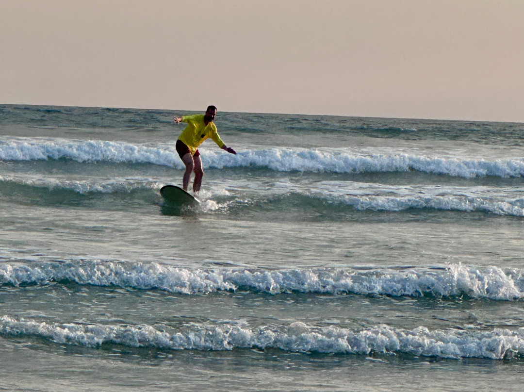 Santa Teresa Surf Lessons-圣特雷莎必去景点
