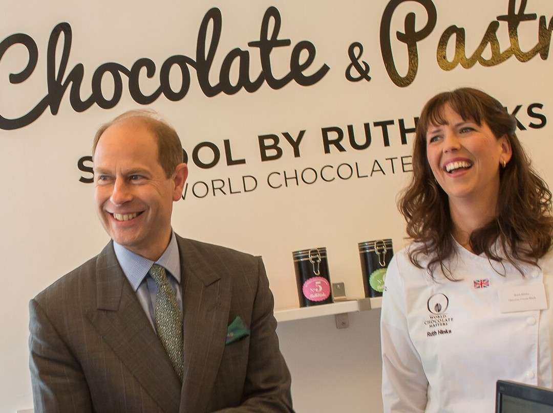 Cocoa Black: The Chocolate & Pastry School-皮布尔斯必去景点