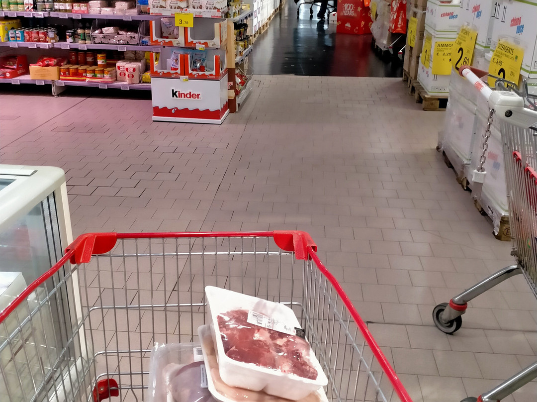 D'Ambros ipermercato-Turate必去景点