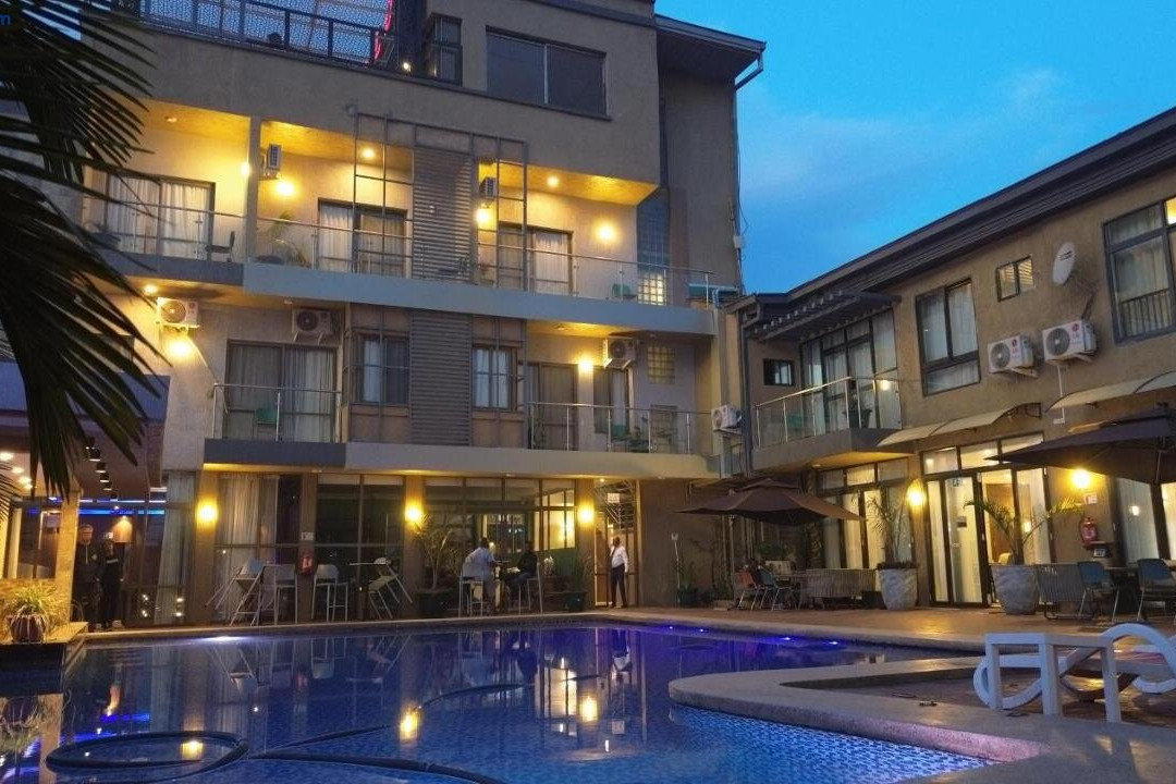 Nyota Lodge
