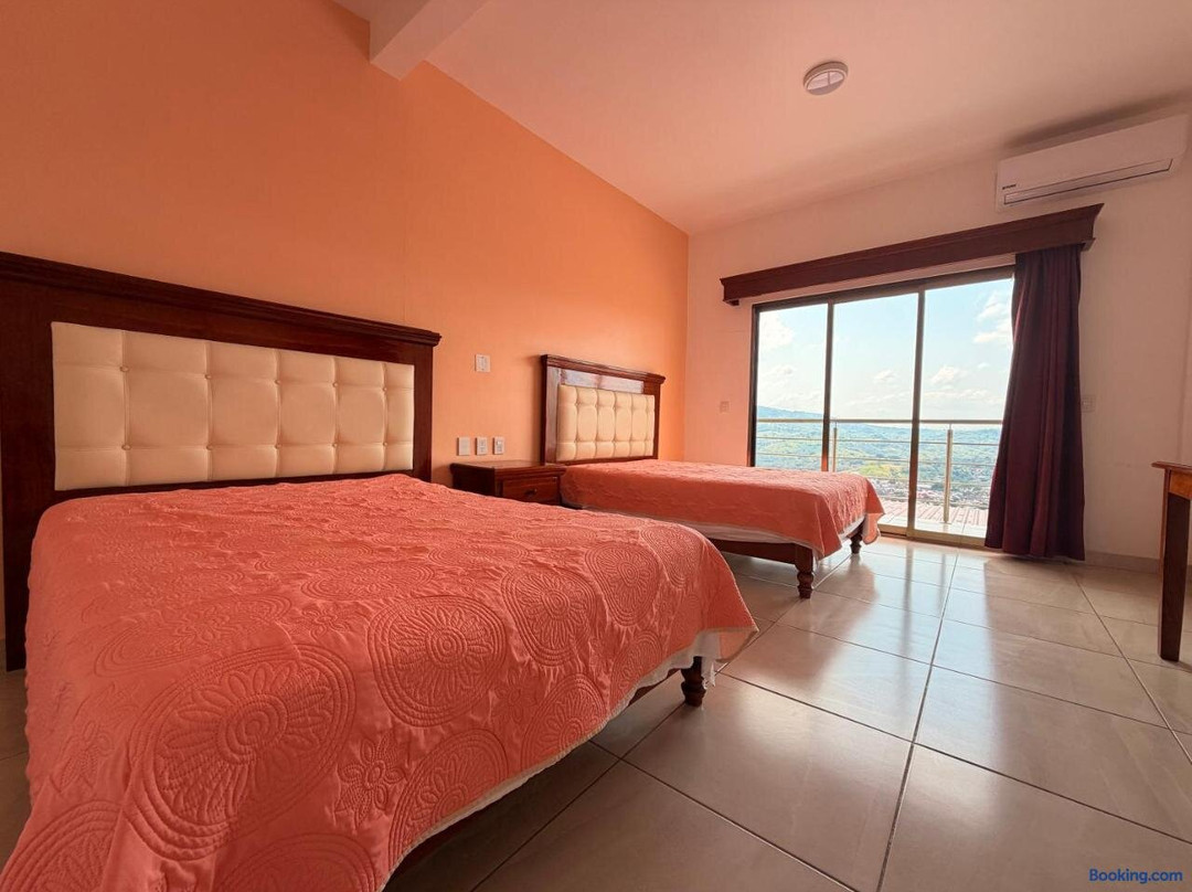 Hotel Mirador Santiago
