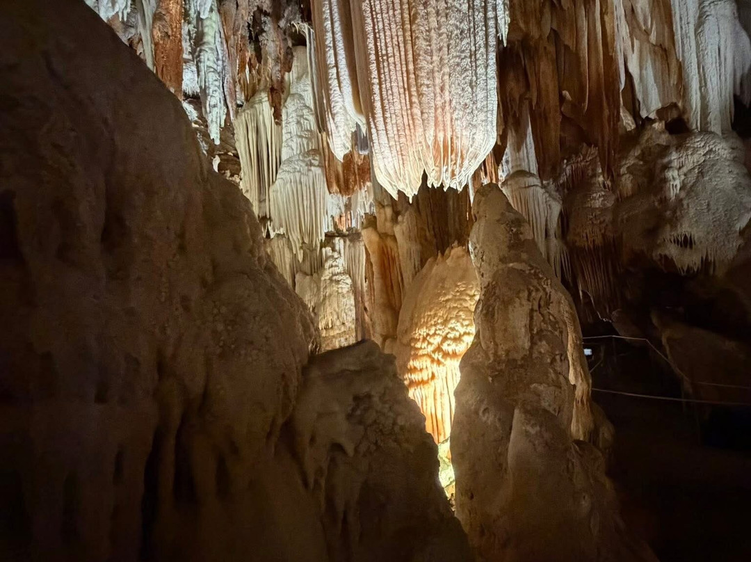 Cuevas del Águila-Arenas de San Pedro必去景点