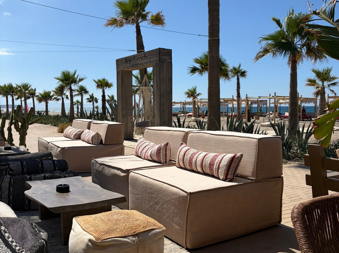 Baja Beach Club Restaurant-雷斯蒙必去景点