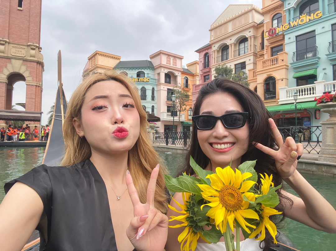 Mega Grand World Hà Nội