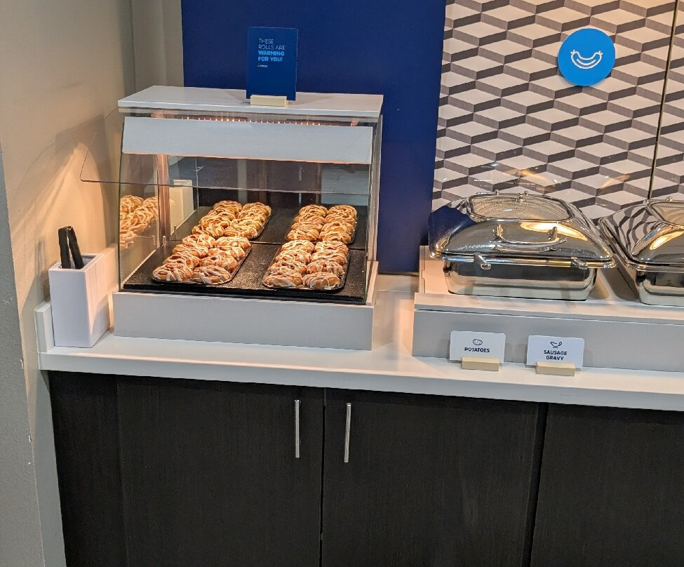 Holiday Inn Express & Suites LINDALE - TYLER by IHG主图