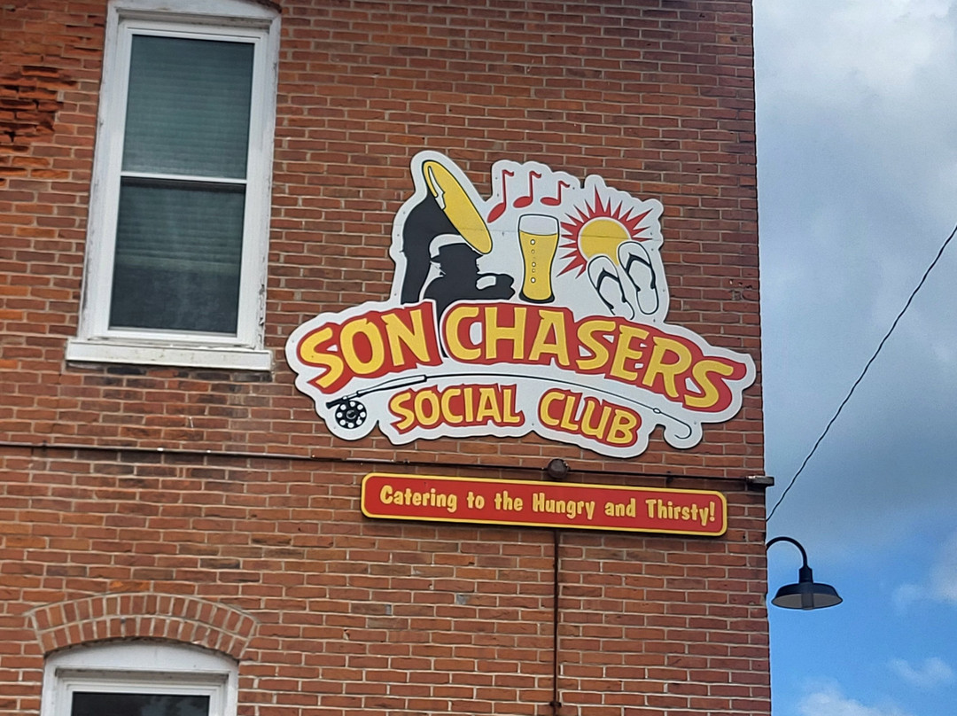 Son Chasers Social Club-Cassville必去景点