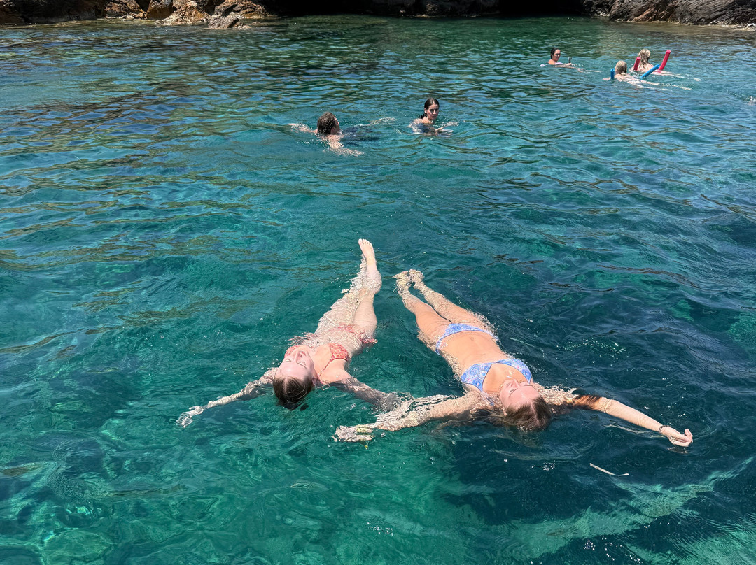 Meltemi Boat Tours, Watersports & Diving-Milopotas必去景点