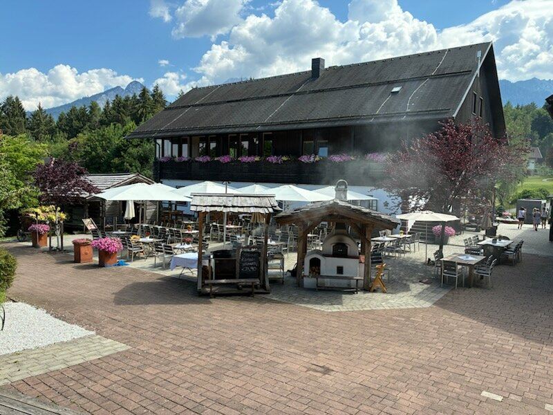 纳蒂雷尔酒店-旅行者