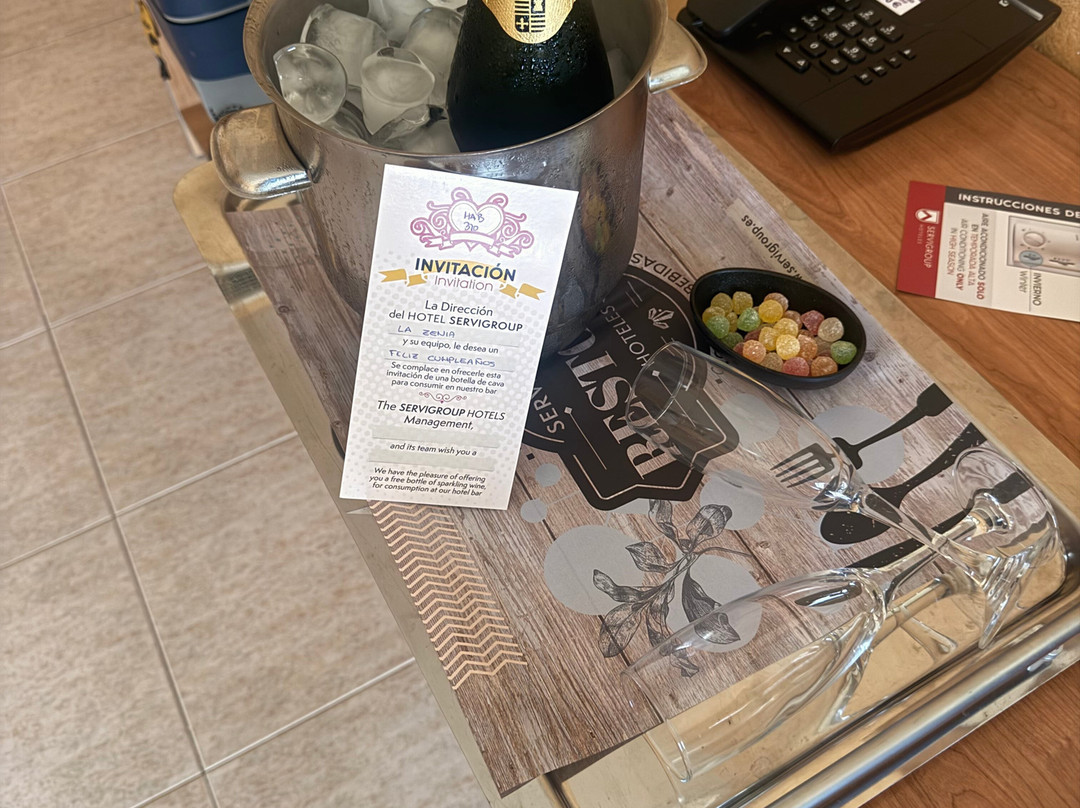 拉泽尼尔瑟弗格朗普酒店主图