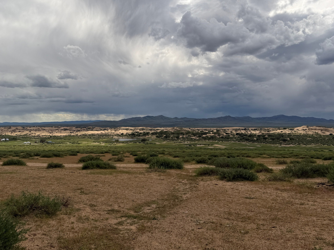 Elsen Tasarkhai Sand Dune-Bulgan必去景点